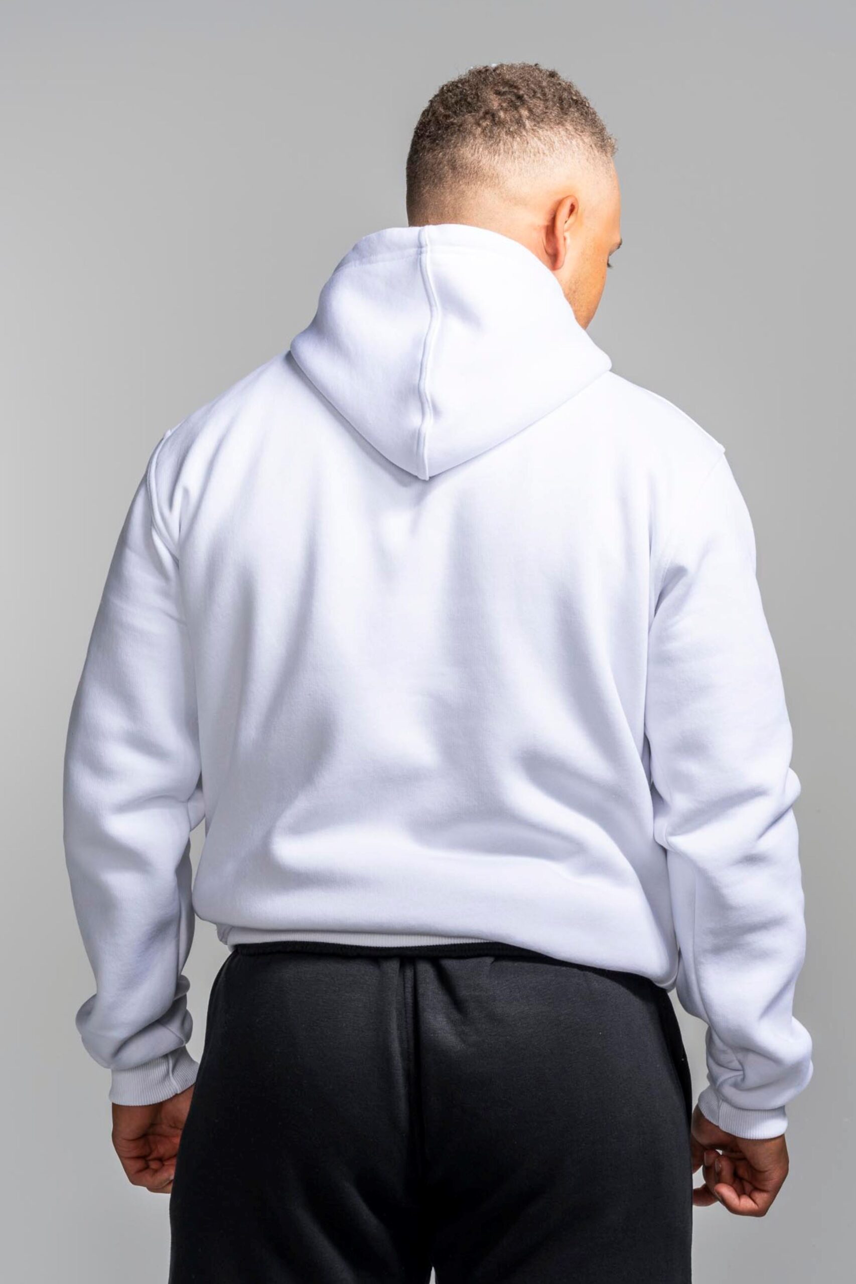 bruce-bolt-bruce-bolt-hoodie-white-long-sleeve-hoodie-hamza-sarfaraz-international-515107.jpg